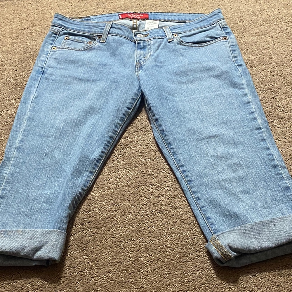 Y2K Levi's Light Blue Too Superlow Stretch 11M Cropped Jeans Vintage Retro